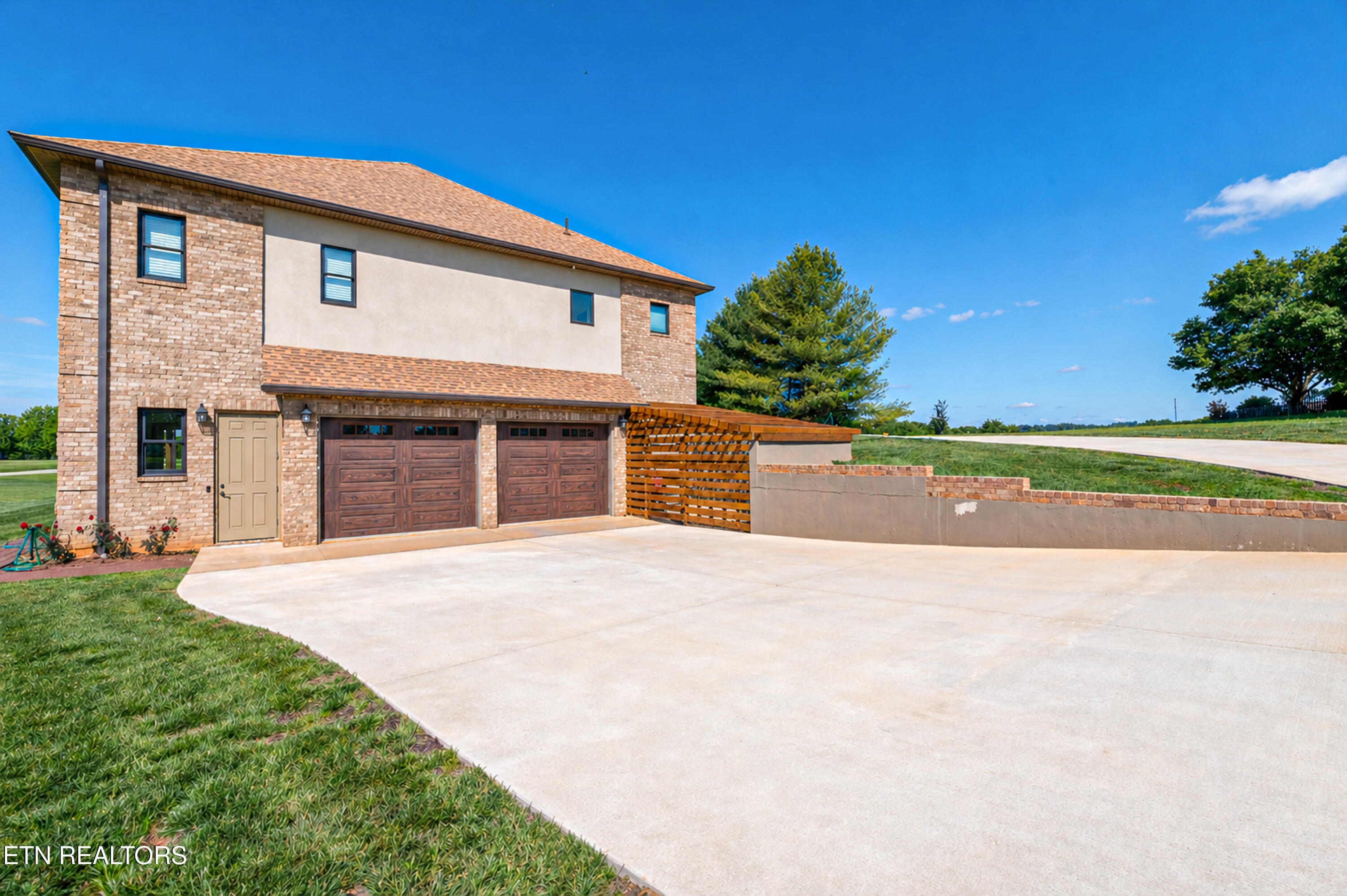 111 Harbor View Lane Vonore, TN 37885 - Photo 52 of 58 Cindy Miller's Listings-10