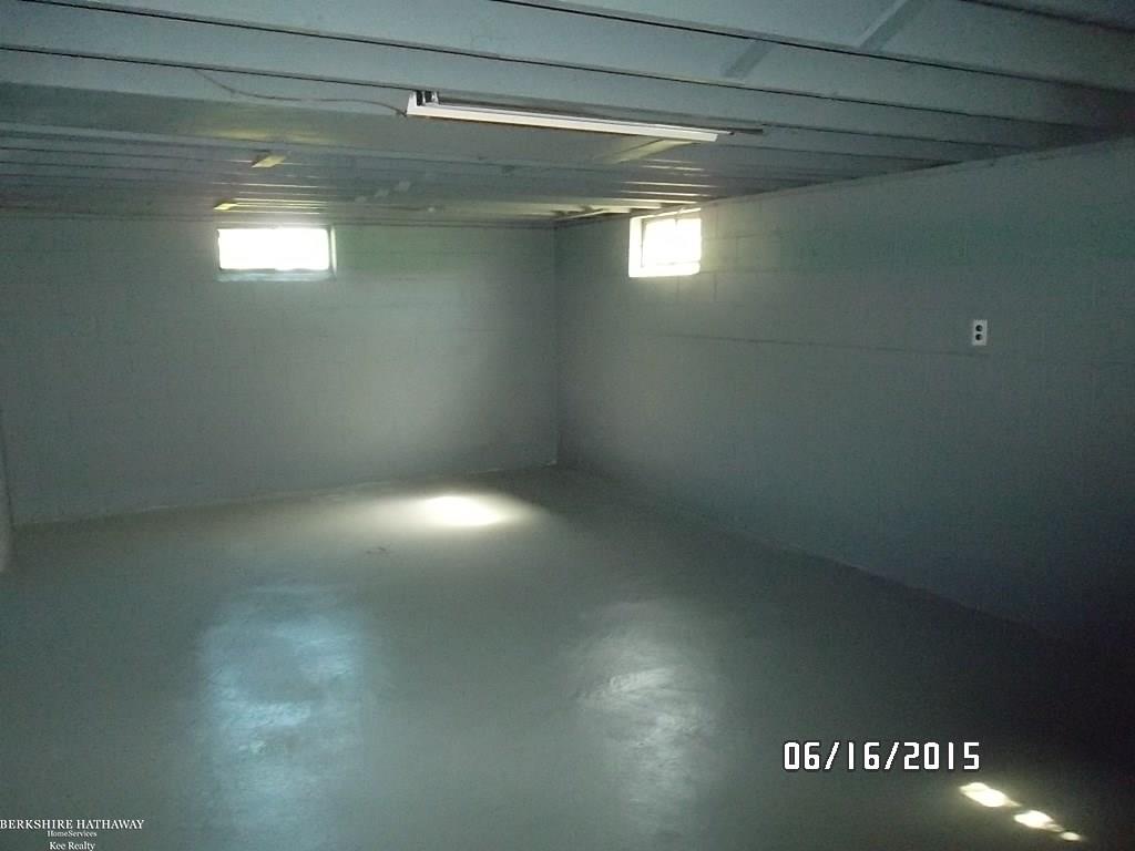 3627 Vincent Road North Street, MI 48049 - Photo 18 of 25 31273736-17.JPG