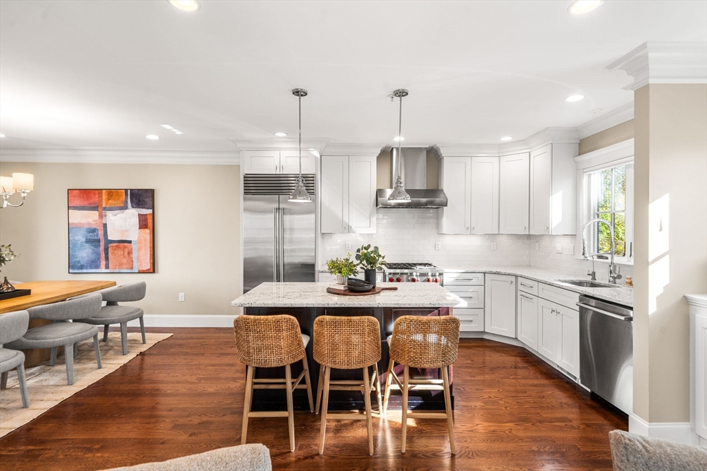 28 Meadowbrook Road, Unit 28 Chestnut Hill, MA 02467 - Photo 12 of 39