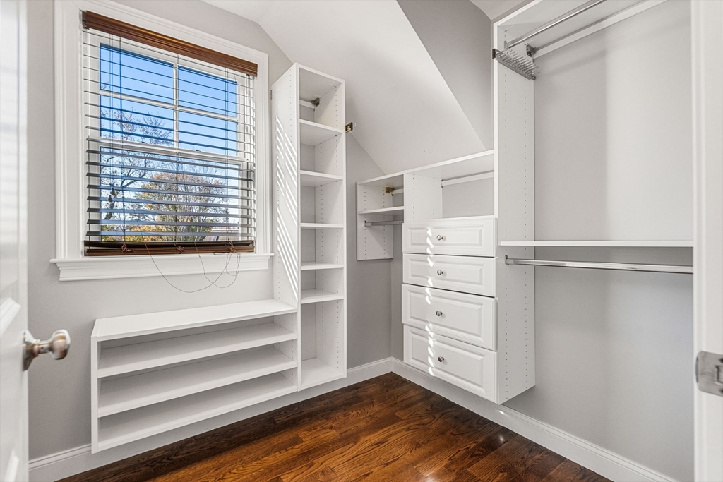 28 Meadowbrook Road, Unit 28 Chestnut Hill, MA 02467 - Photo 29 of 39