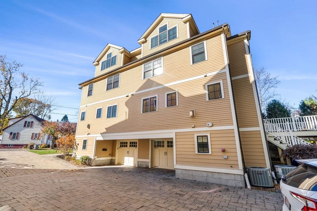 28 Meadowbrook Road, Unit 28 Chestnut Hill, MA 02467 - Photo 37 of 39