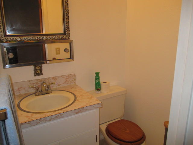 2036 Simmons Road Eureka, CA 95503 - Photo 10 of 20 12
