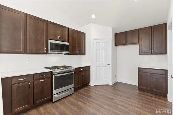 $443,355 | 1057 Bloomfield Drive, Eureka, MO 63025