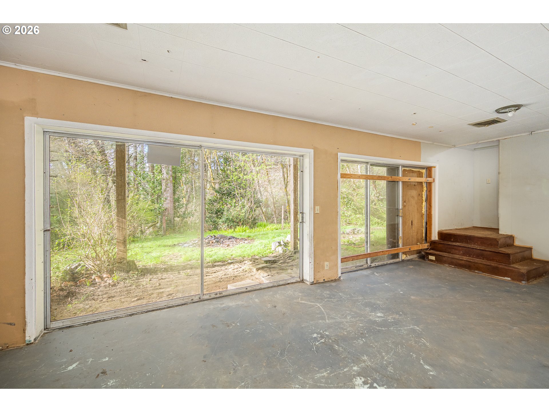 11736 Orchard Avenue Mapleton, OR 97453 - Photo 9 of 42