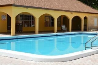 460 Northwest 20th Street, Unit 1100 Boca Raton, FL 33431 - Photo 25 of 27 Pool