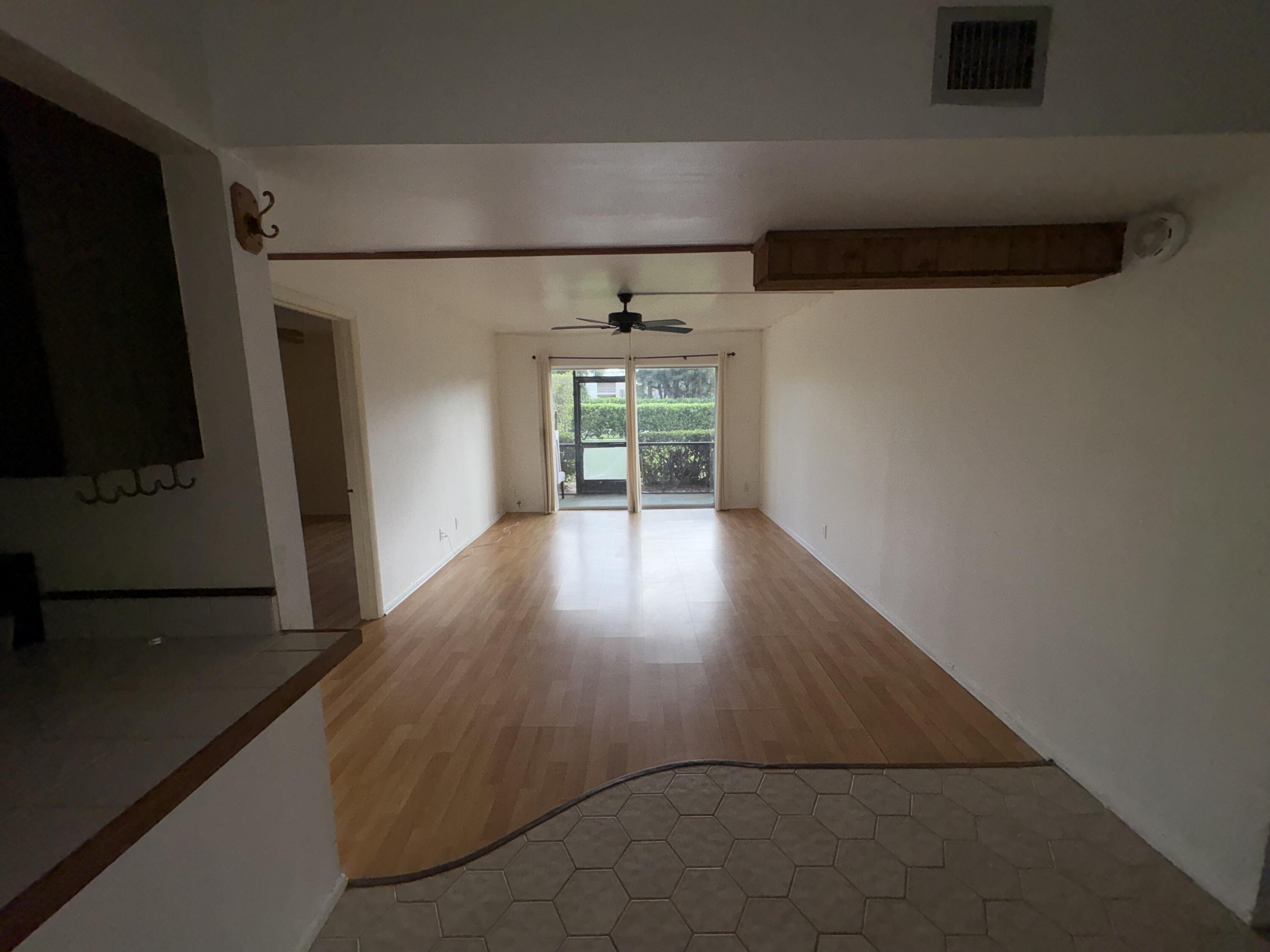 460 Northwest 20th Street, Unit 1100 Boca Raton, FL 33431 - Photo 5 of 27 IMG_5412