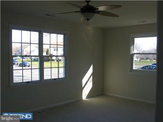 17 Briarhill Road Berlin, NJ 08009 - Photo 10 of 10 Bedroom