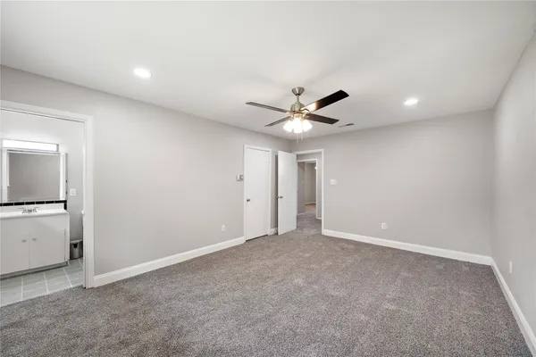 $2,600 | 6007 Claridge Drive, Houston, TX 77096