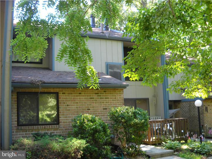 1801 Laurel Road, Unit 710 Lindenwold, NJ 08021 - Photo 2 of 25