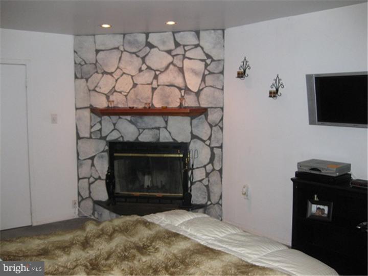 1801 Laurel Road, Unit 710 Lindenwold, NJ 08021 - Photo 20 of 25