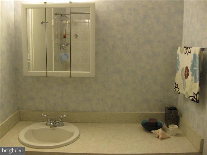 1801 Laurel Road, Unit 710 Lindenwold, NJ 08021 - Photo 22 of 25