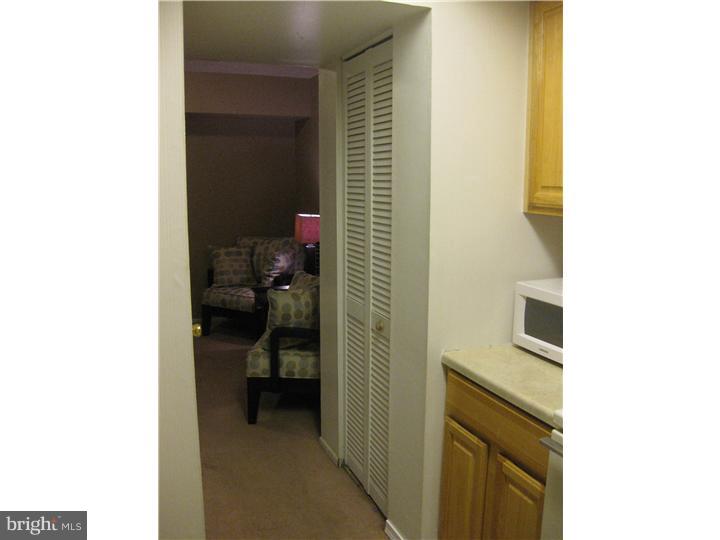 1801 Laurel Road, Unit 710 Lindenwold, NJ 08021 - Photo 8 of 25