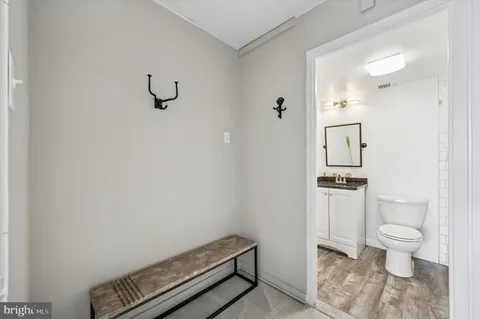 $235,000 | 224 West Rittenhouse Square, Unit 715A, Philadelphia, PA 19103