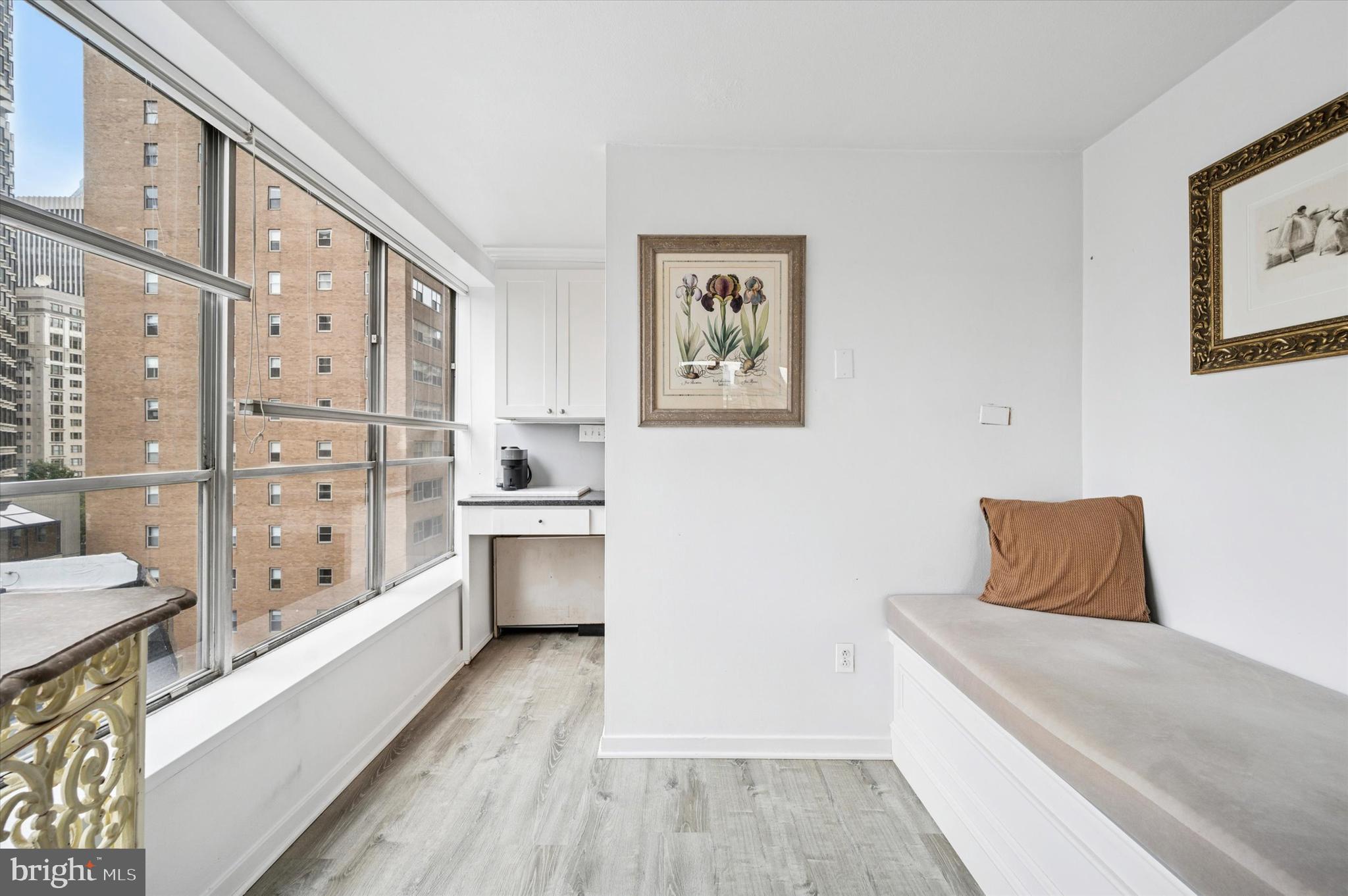 224 West Rittenhouse Square, Unit 715A Philadelphia, PA 19103 - Photo 9 of 47 a bathroom with a bathtub and a shower