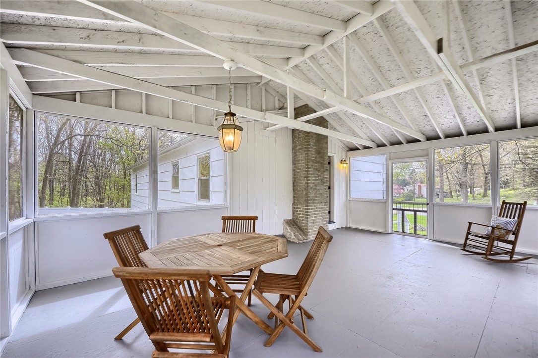 209 Chatworth Road North Kingstown, RI 02852 - Photo 14 of 37 Gallery Image 14