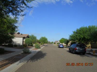 16508 West Rowel Road Surprise, AZ 85387 - Photo 4 of 39 x