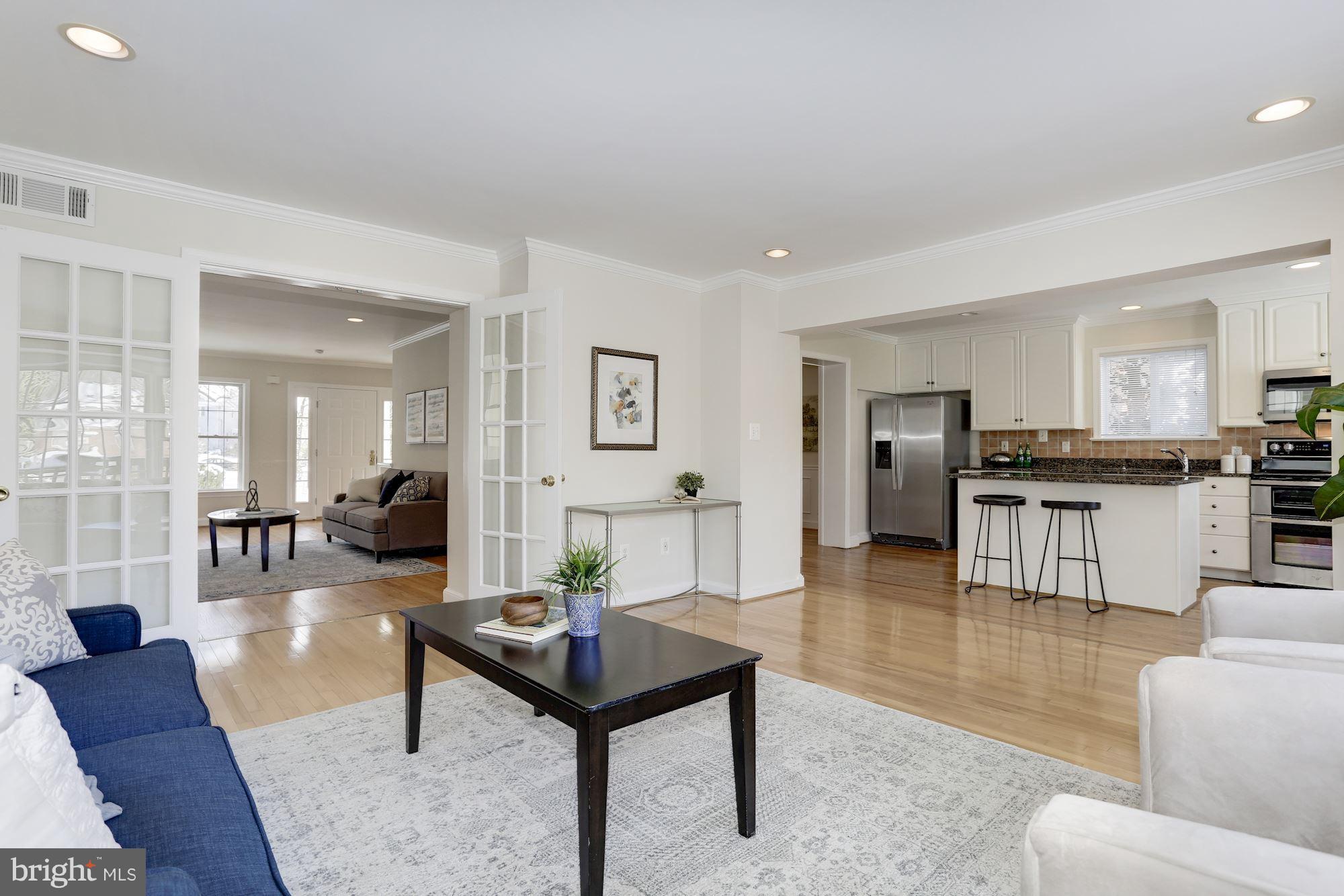 5705 Northfield Road Bethesda, MD 20817 - Photo 4 of 27 Family Room