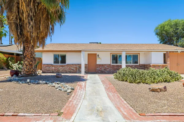 $3,000 | 77054 California Drive, Palm Desert, CA 92211