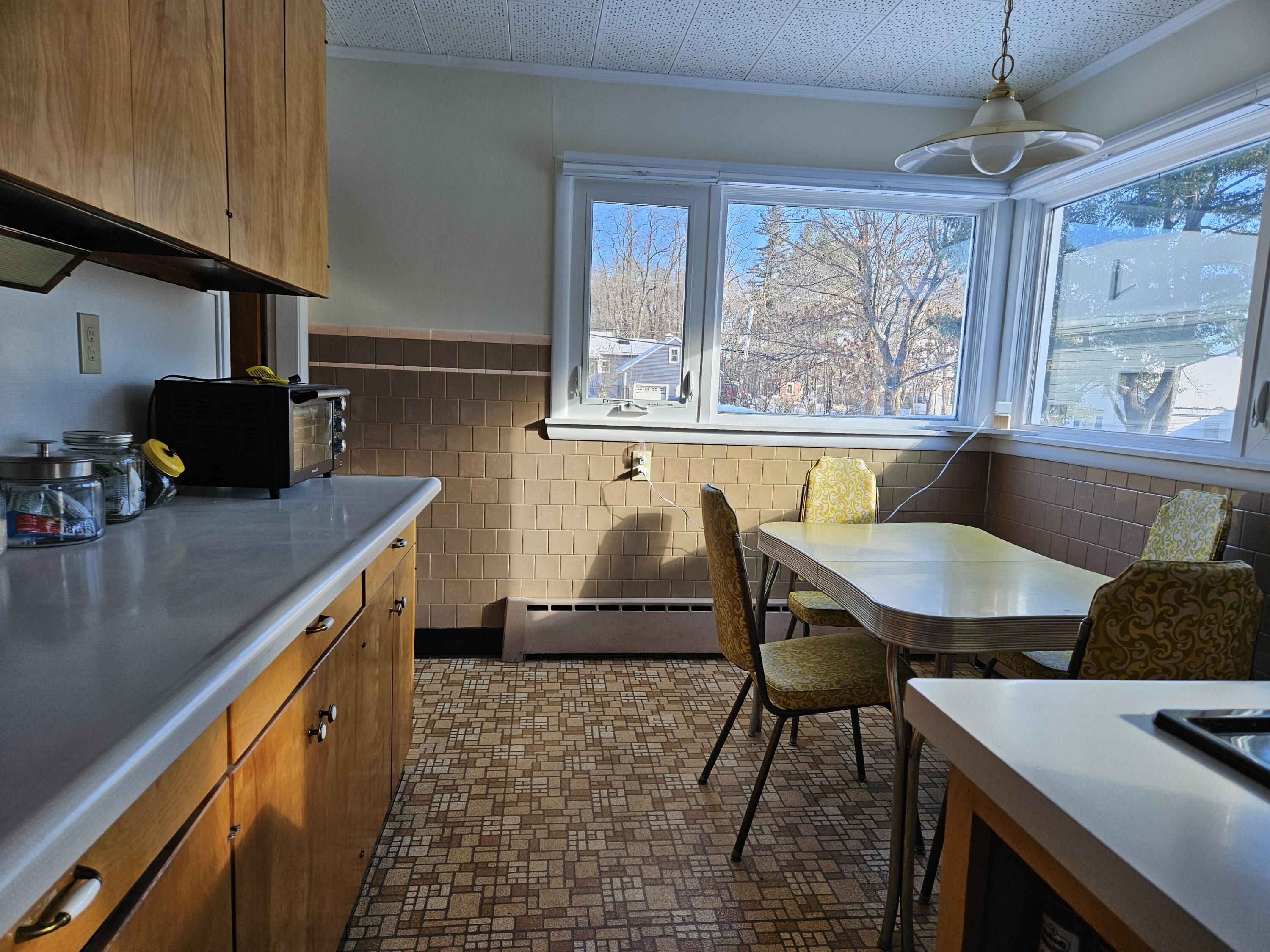 1355 State Street Bangor, ME 04401 - Photo 17 of 42 r17