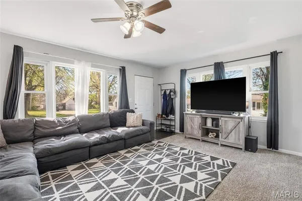 $170,000 | 121 East Pershing Street, Troy, MO 63379