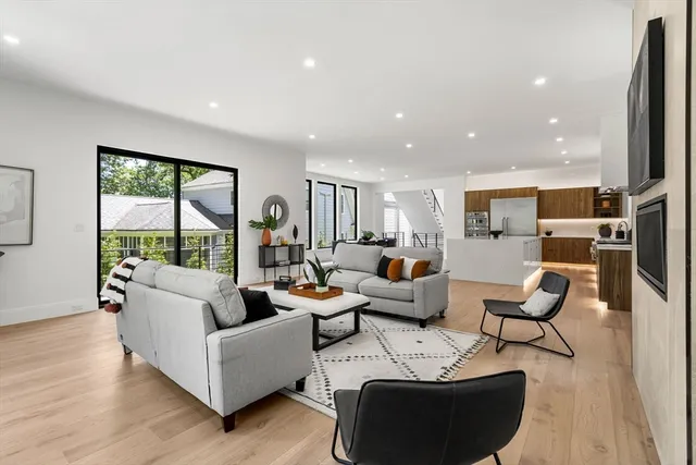 $3,238,000 | 17 Prospect Hill Road, Lexington, MA 02421