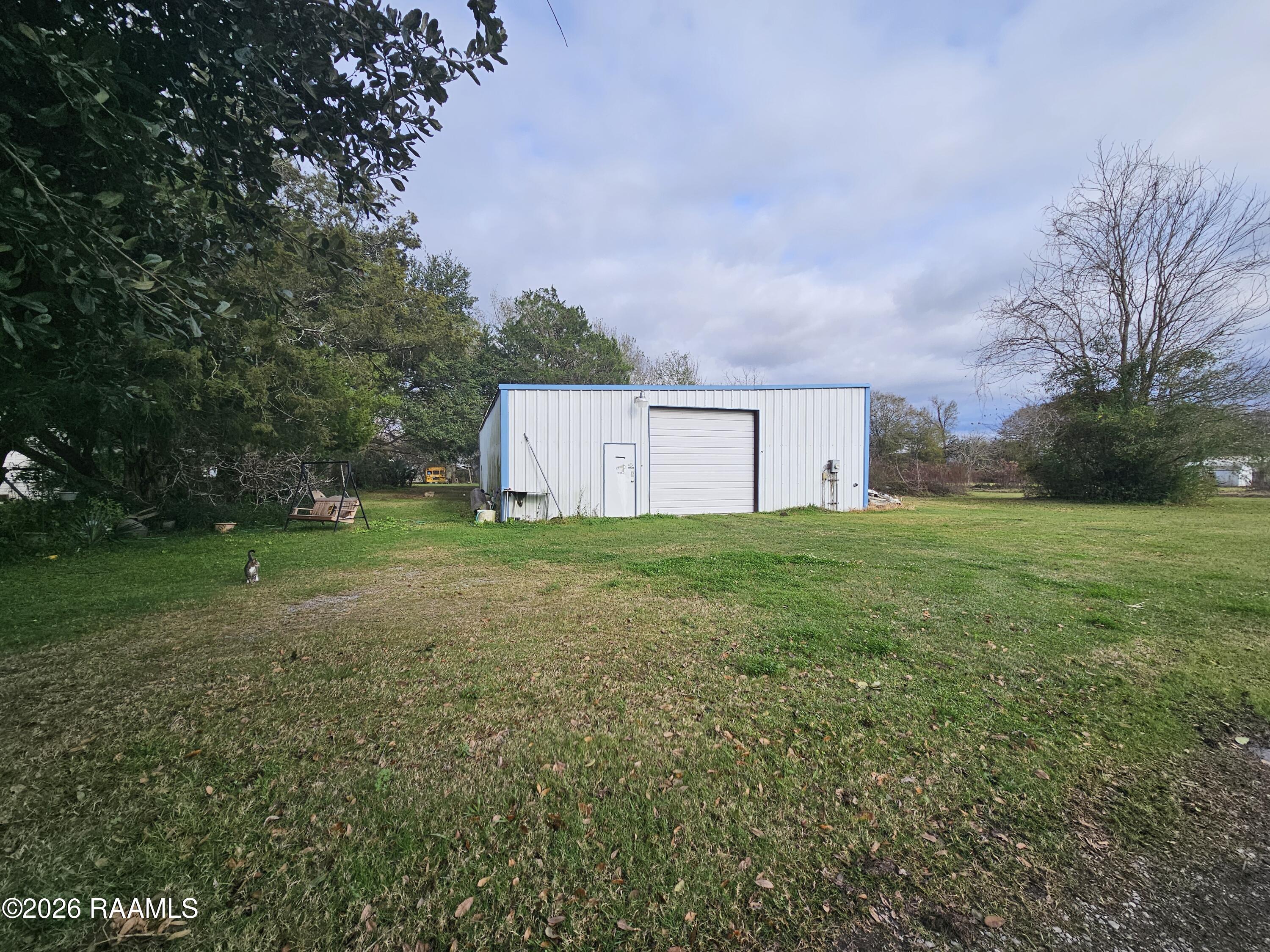 6302 Daspit Road New Iberia, LA 70563 - Photo 10 of 19 20260110_144750