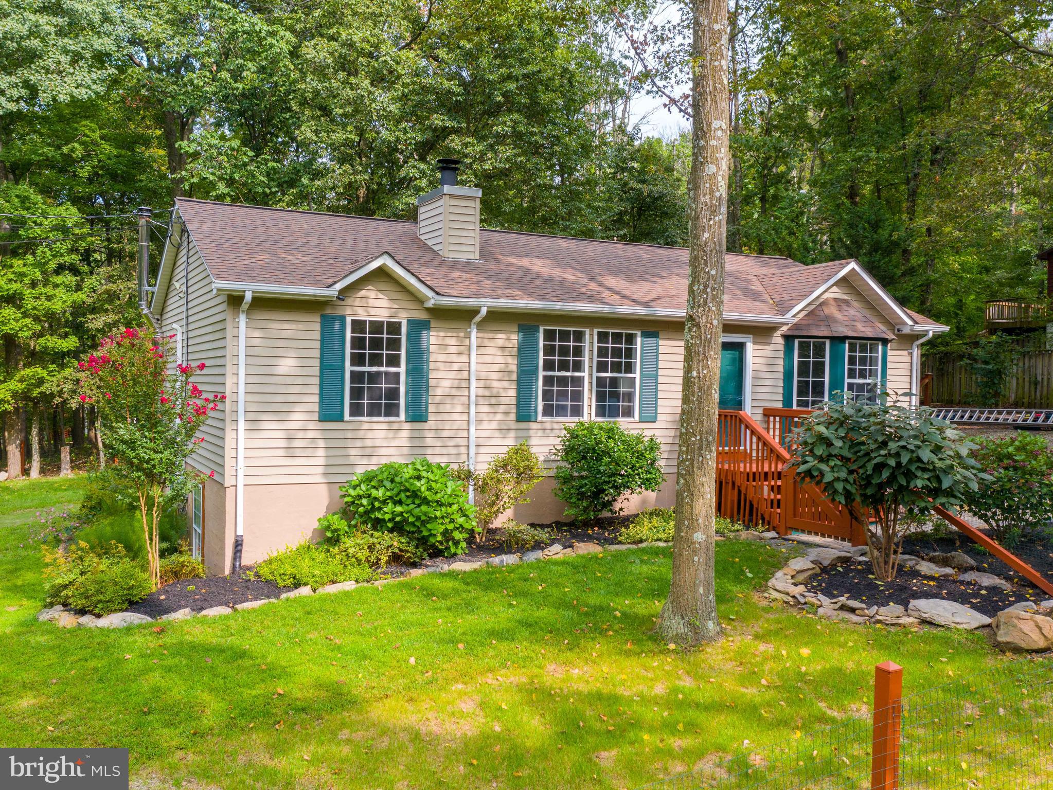 31 Black Bear Trail Harpers Ferry, WV 25425 - Photo 2 of 41