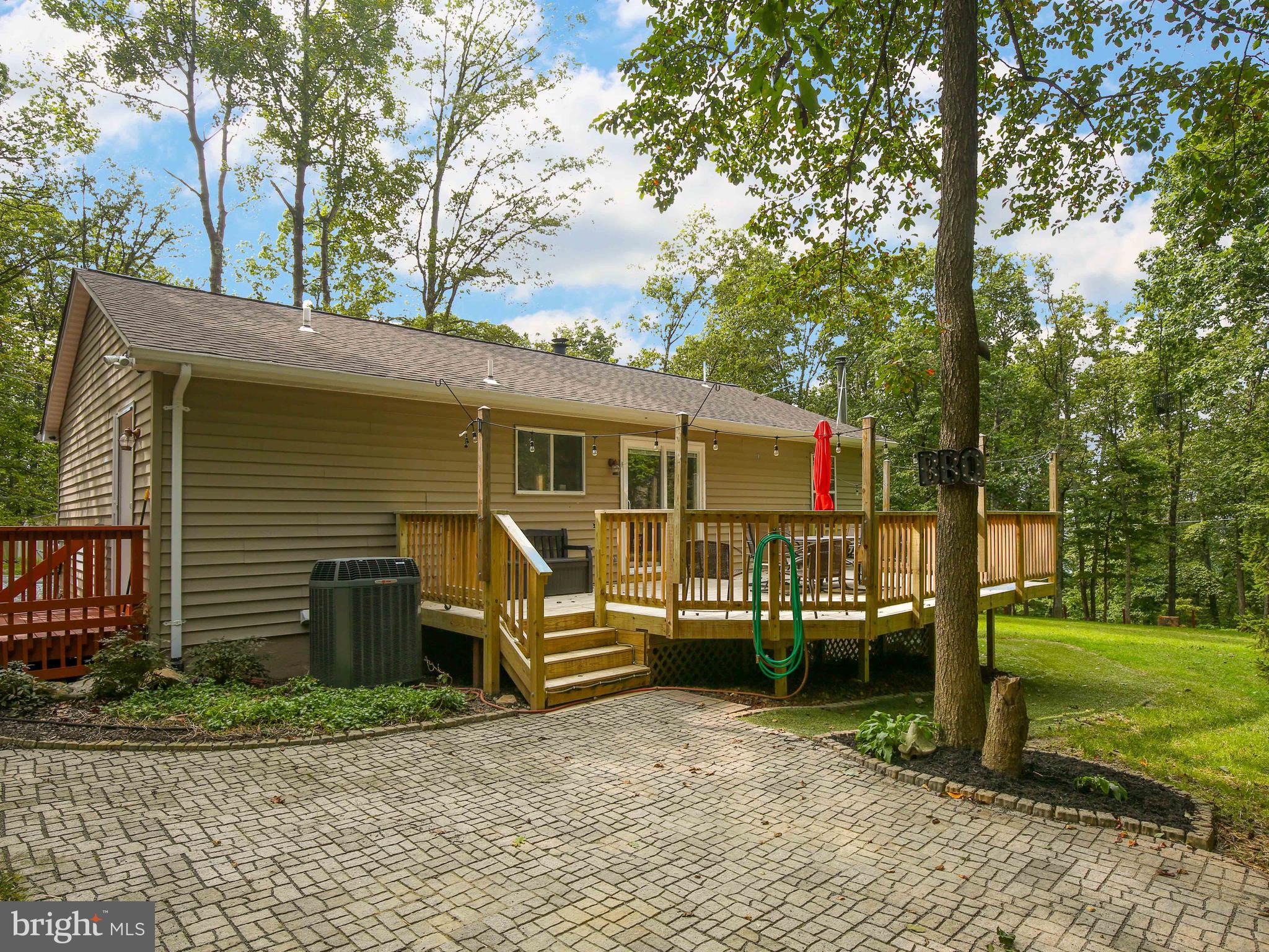 31 Black Bear Trail Harpers Ferry, WV 25425 - Photo 3 of 41