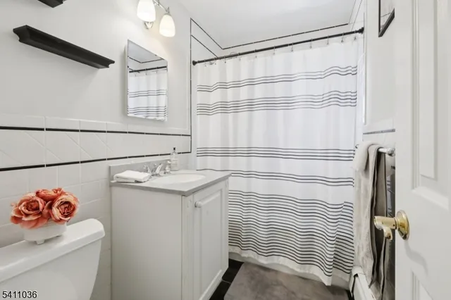 $299,000 | 35 Espy Road, Unit 5B, Caldwell, NJ 07006