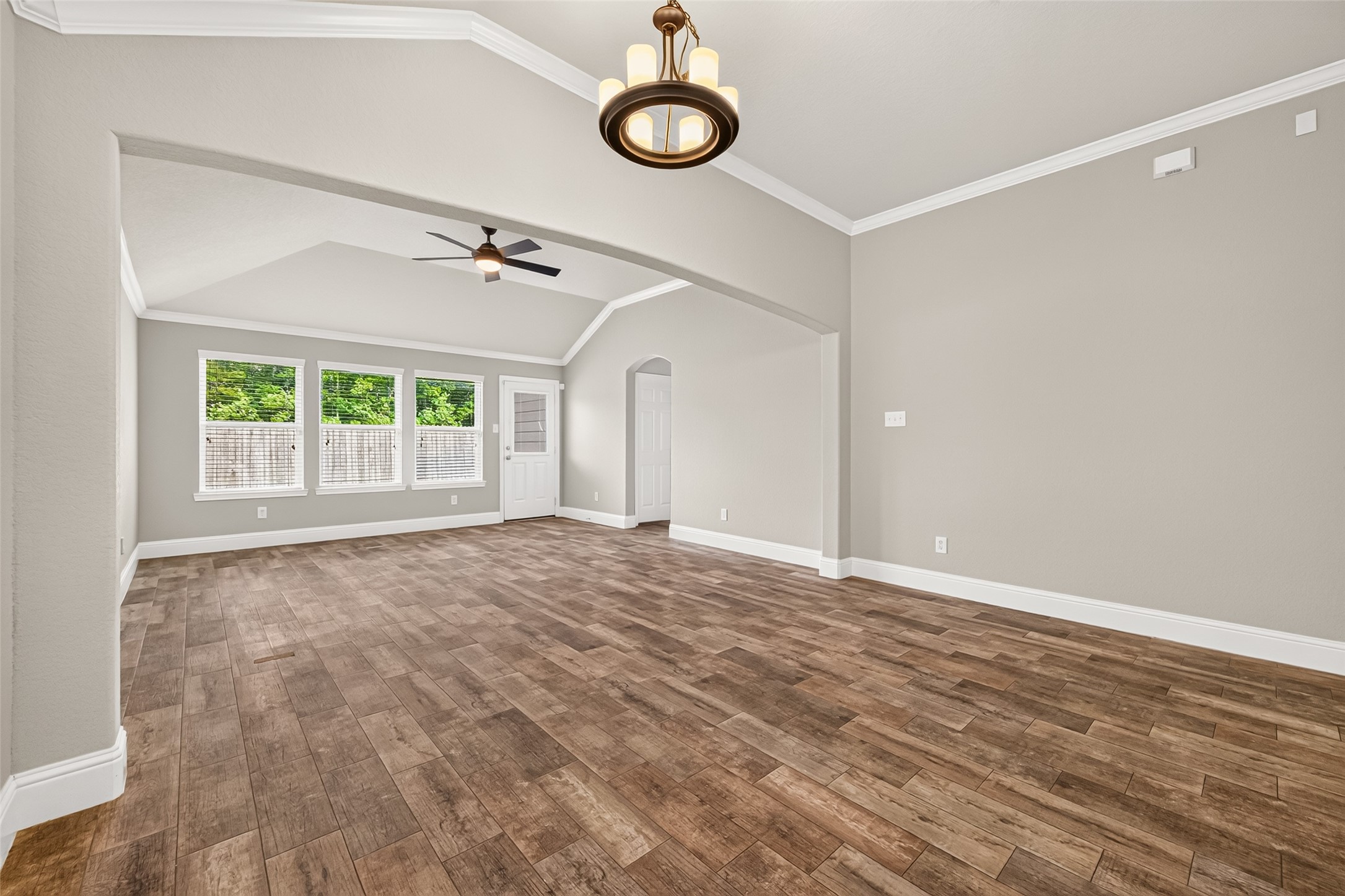 29446 Ridge Clearing Trail Spring, TX 77386 - Photo 10 of 48 Gallery Image 10