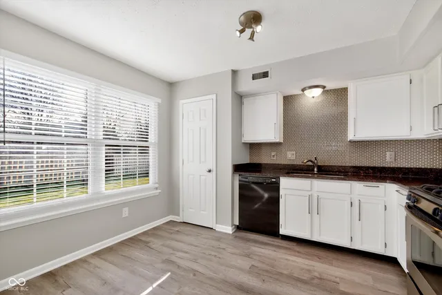 $2,000 | 10769 Park Vista Court, Fishers, IN 46037