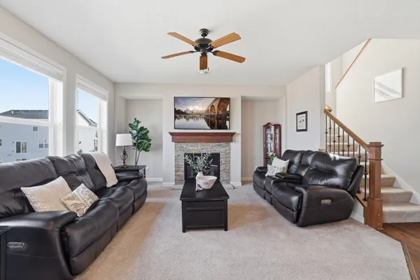 $634,900 | 9834 Glacial Valley Alcove, Woodbury, MN 55129