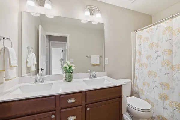 $634,900 | 9834 Glacial Valley Alcove, Woodbury, MN 55129