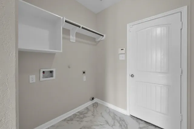 a view of an house with a big yard