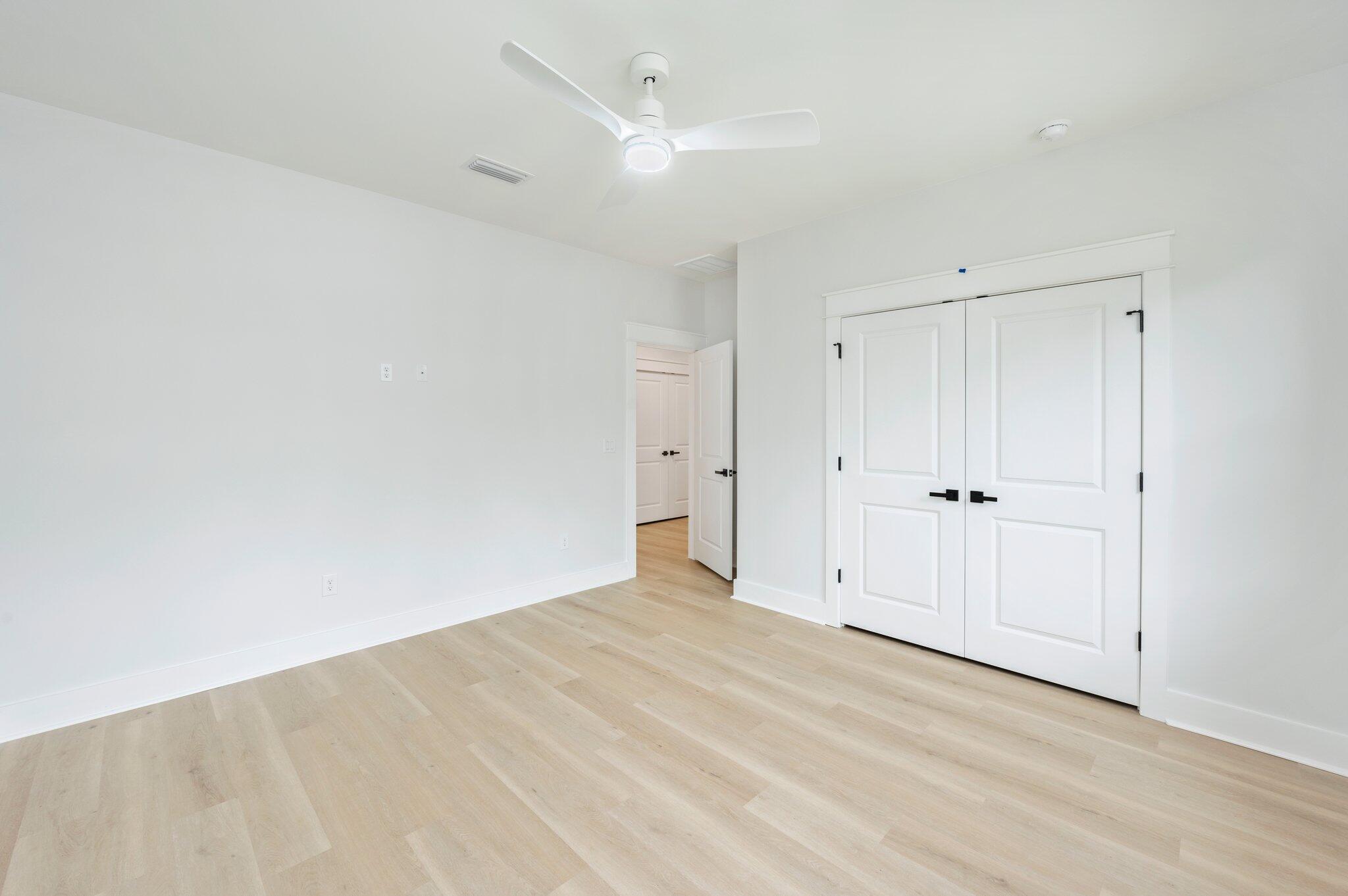 1110 Co Highway 3280 Freeport, FL 32439 - Photo 22 of 39 a view of an empty room