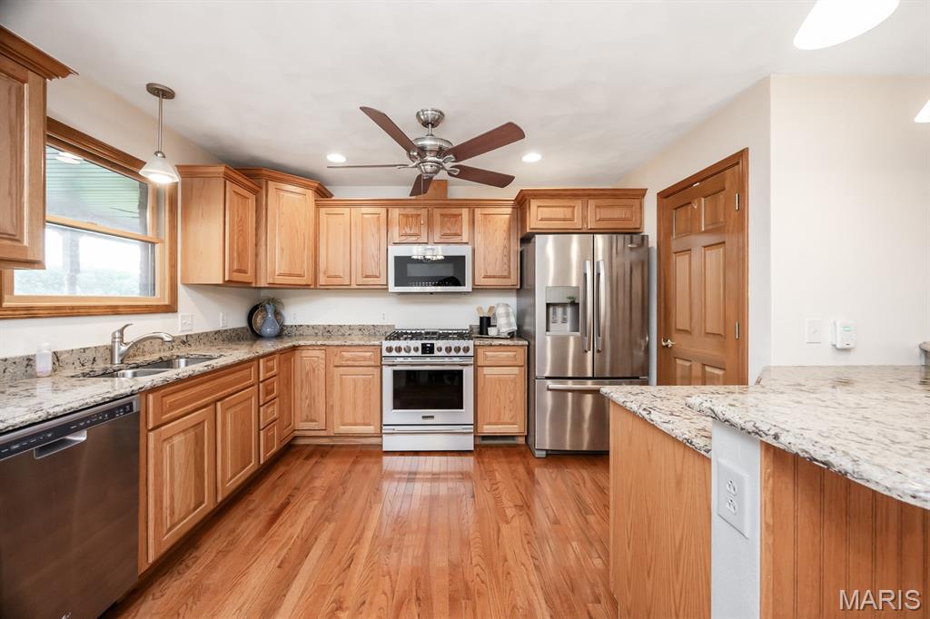 7045 Brickyard Road Mascoutah, IL 62258 - Photo 10 of 43