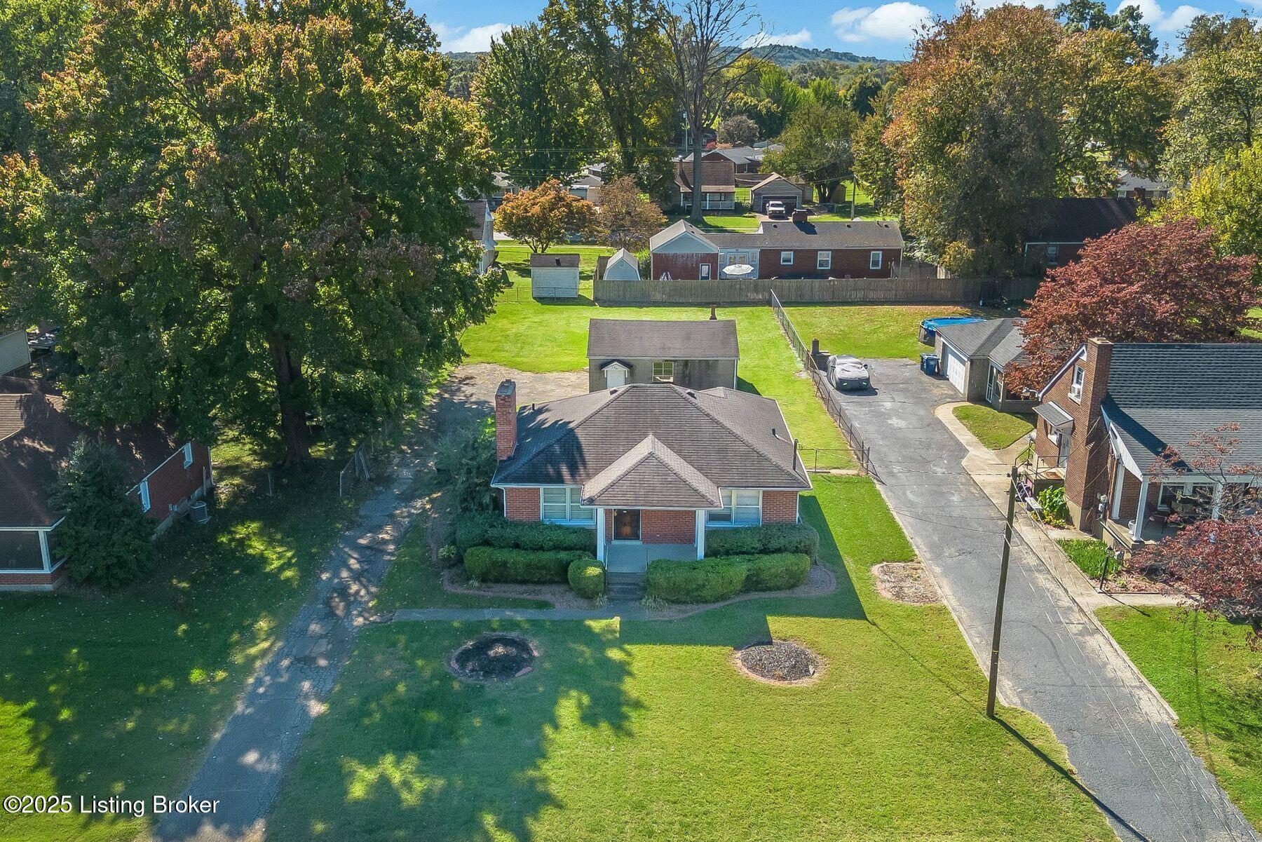 1854 Farnsley Road Louisville, KY 40216 - Photo 36 of 41 photo_online_035