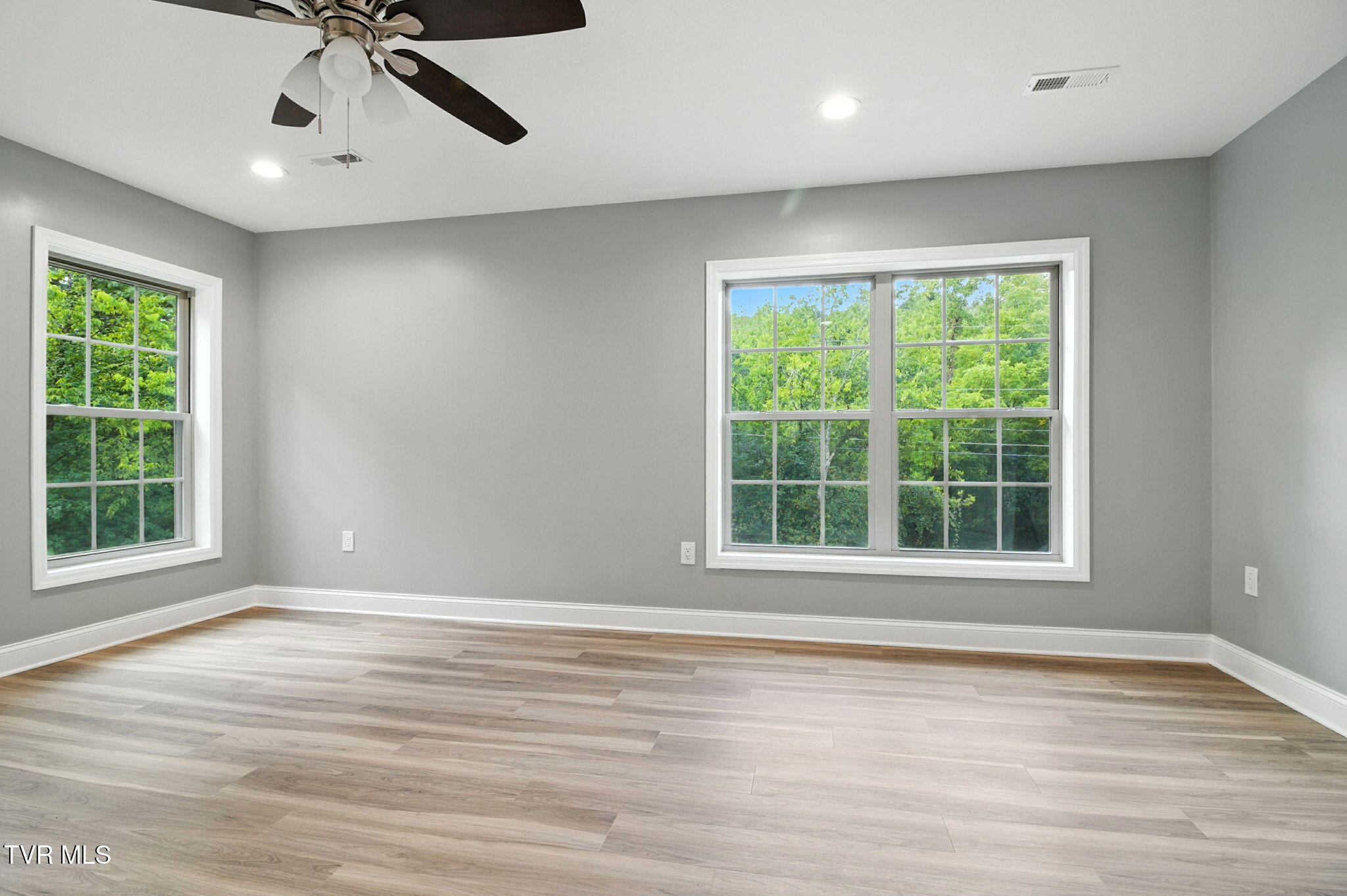 2720 Hodges Ferry Road Kodak, TN 37764 - Photo 18 of 46 41-web-or-mls-DZ3A1530