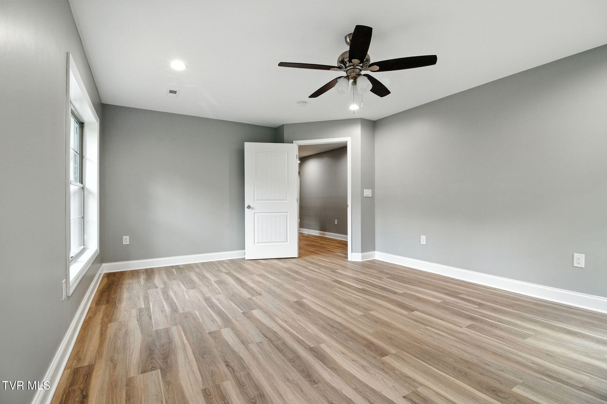 2720 Hodges Ferry Road Kodak, TN 37764 - Photo 19 of 46 42-web-or-mls-DZ3A1534