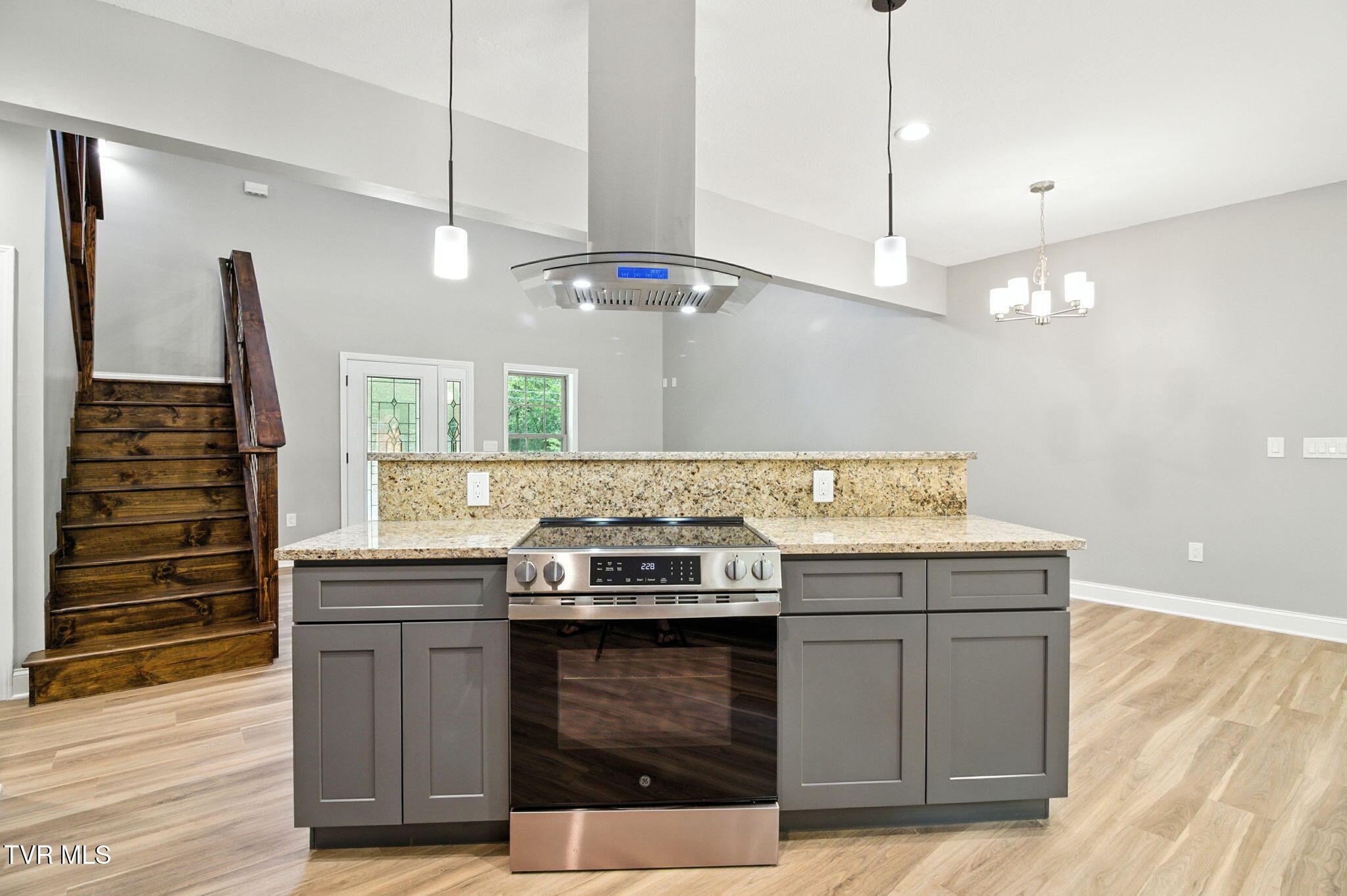 2720 Hodges Ferry Road Kodak, TN 37764 - Photo 7 of 46 26-web-or-mls-DZ3A1458