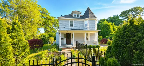 $799,000 | 12 Pacific Avenue, Nanuet, NY 10954