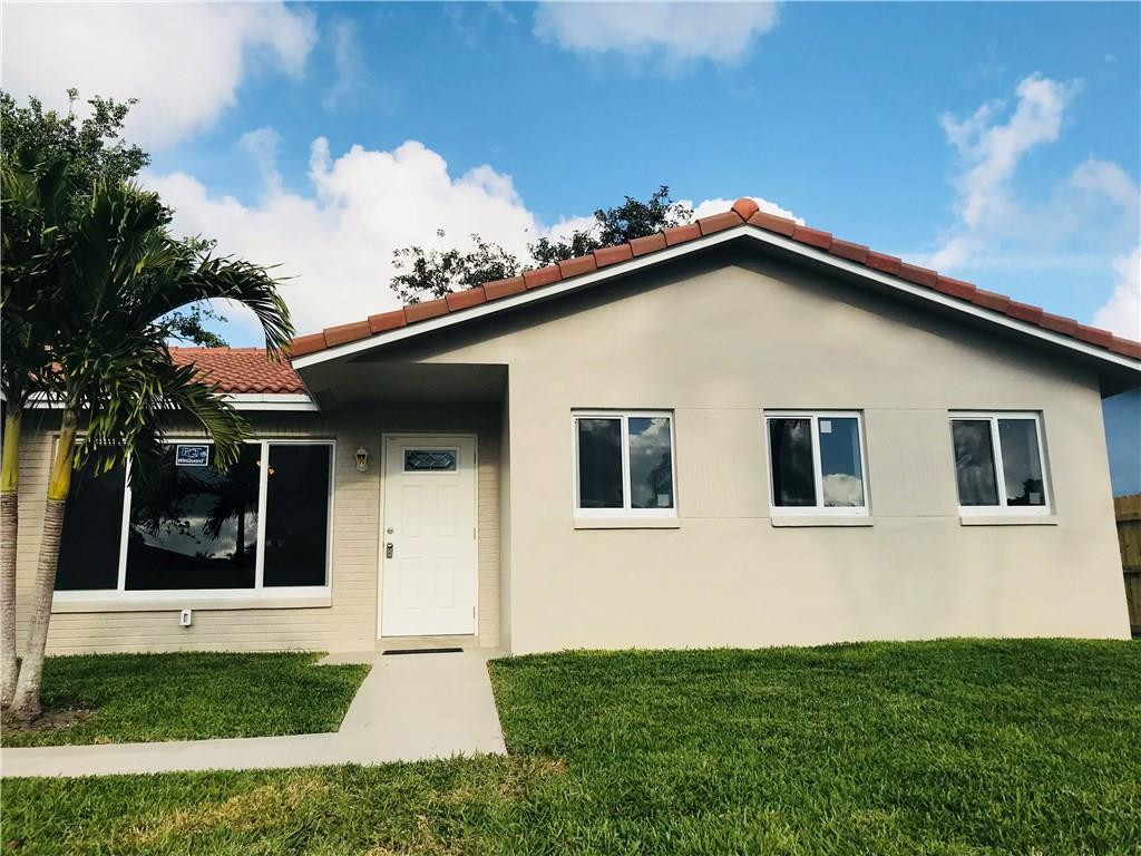 22480 Southwest 65th Avenue Boca Raton, FL 33428 - Photo 1 of 28 Photo 1