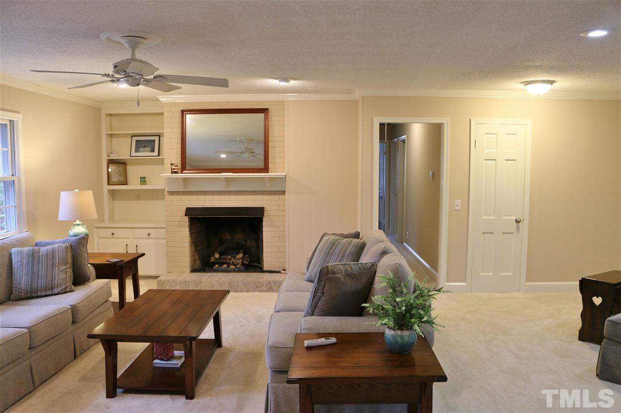 425 Oakridge Road Cary, NC 27511 - Photo 15 of 25 Gallery Image 15