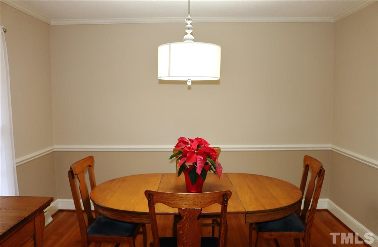 425 Oakridge Road Cary, NC 27511 - Photo 10 of 25 Gallery Image 10