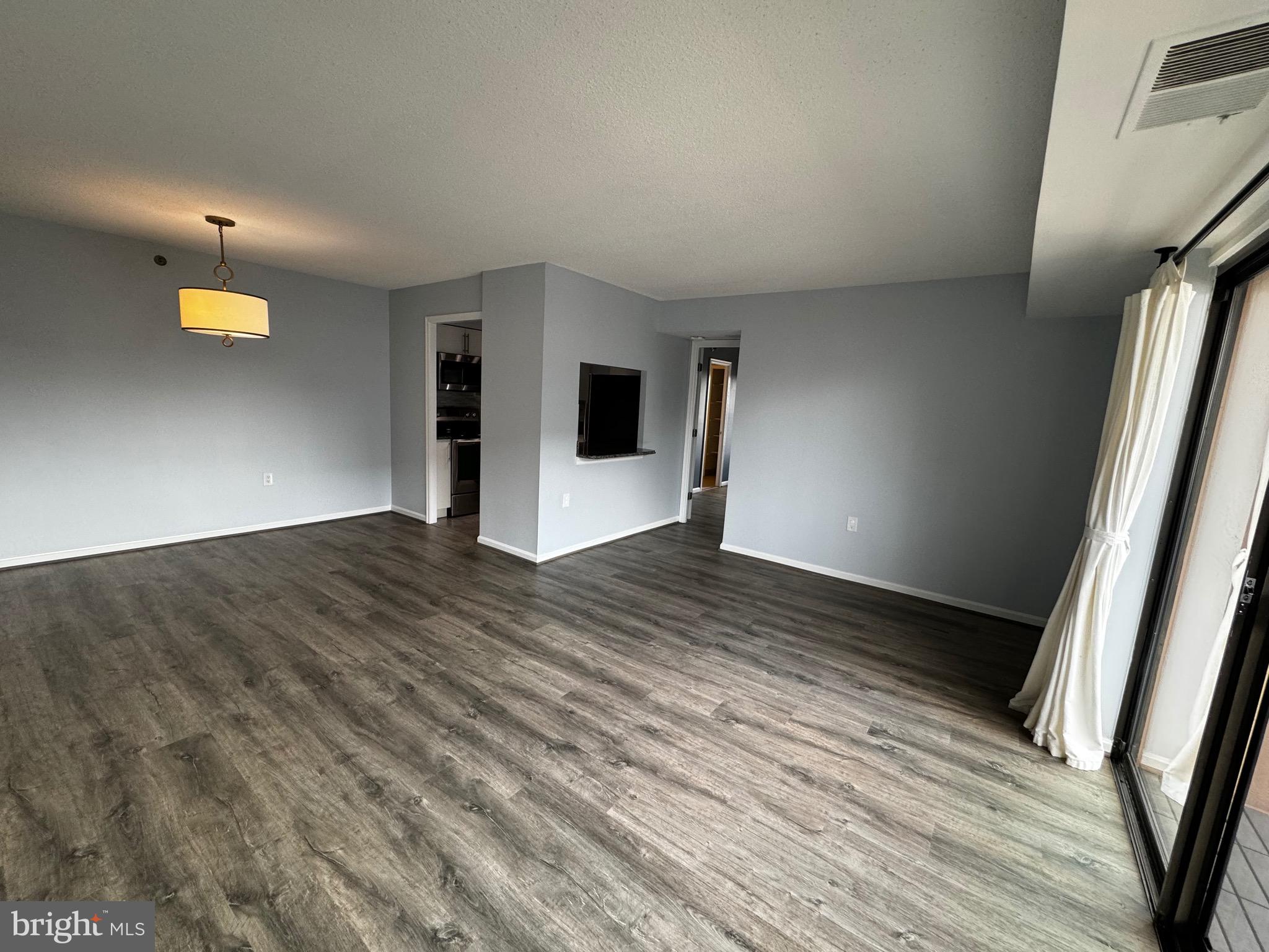 1301 North Courthouse Road, Unit 1201 Arlington, VA 22201 - Photo 16 of 27