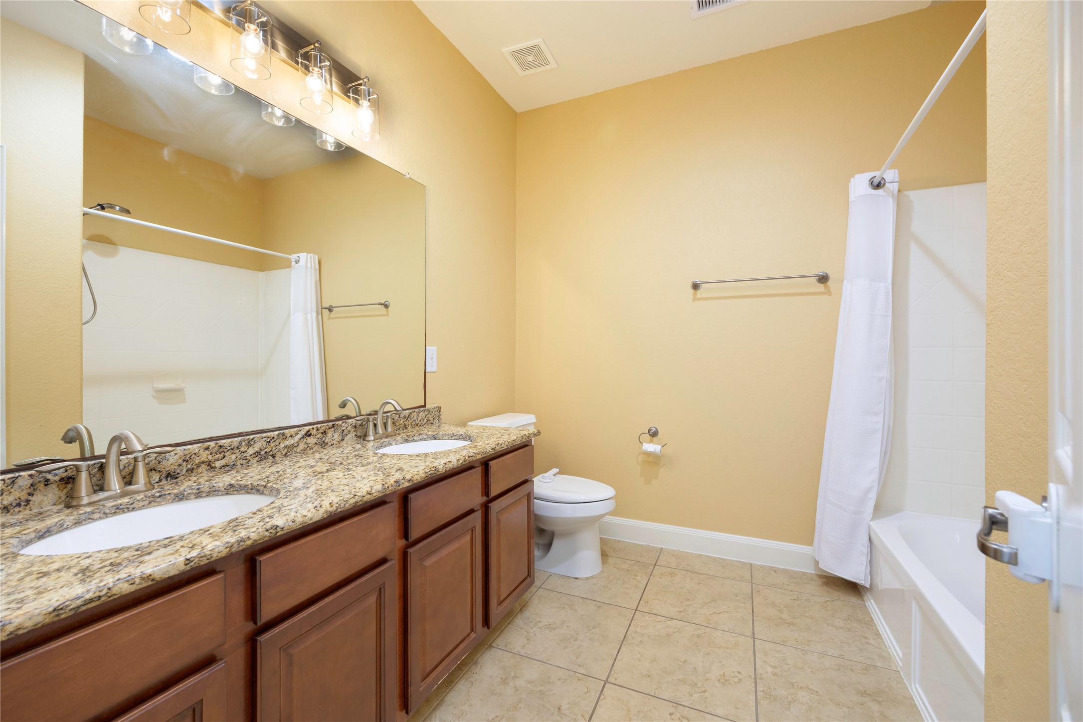 6743 Honeycrest Lane Spring, TX 77389 - Photo 15 of 19