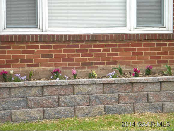 515 Ritchie Boulevard Staunton, VA 24401 - Photo 3 of 26 Gallery Image 3