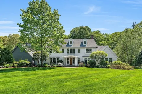 $5,250,000 | 10 Chandler Circle, Weston, MA 02493