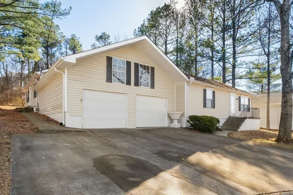 $1,950 | 2824 Airwood Drive, Nashville, TN 37214