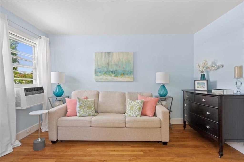 4 Van Street Worcester, MA 01602 - Photo 20 of 40